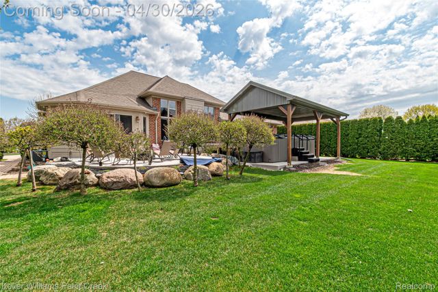 48763 Marberry Drive, Macomb Township, MI 48044