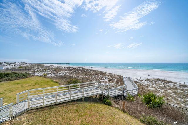 4421 Thomas Drive 202, Panama City, FL 32408