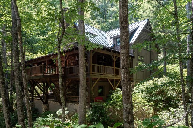 151 Sanctuary Drive, Burnsville, NC 28714