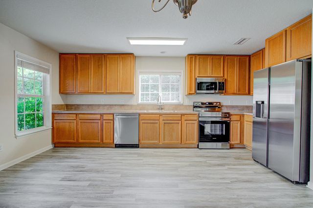 5142 Cypress Links Blvd, Elkton, FL 32033