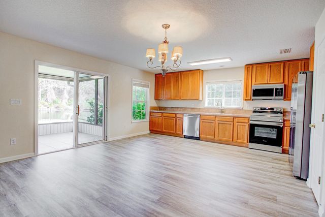 5142 Cypress Links Blvd, Elkton, FL 32033