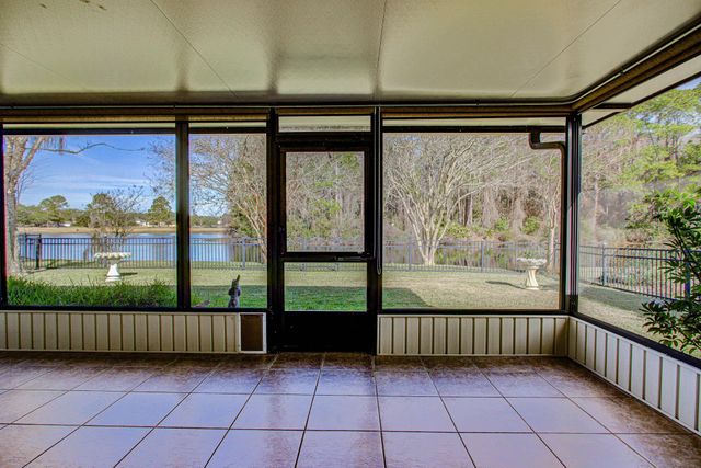 5142 Cypress Links Blvd, Elkton, FL 32033