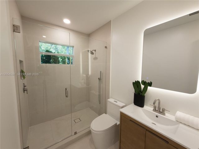 11450 SW 92nd Court, Miami, FL 33176