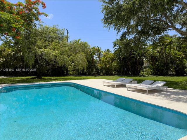 11450 SW 92nd Court, Miami, FL 33176