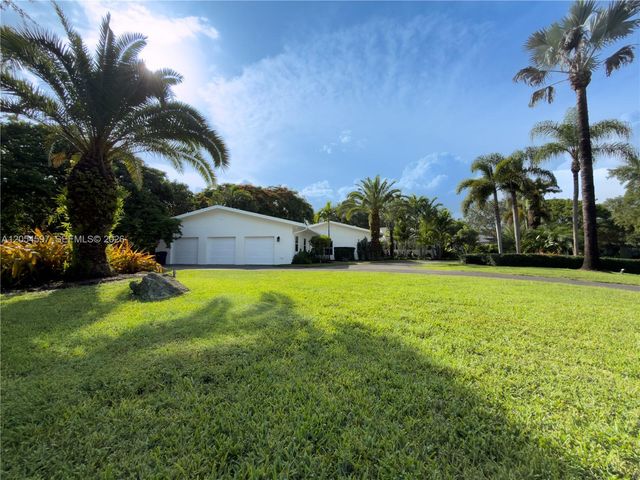 11450 SW 92nd Court, Miami, FL 33176