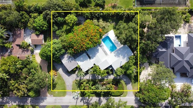 11450 SW 92nd Court, Miami, FL 33176