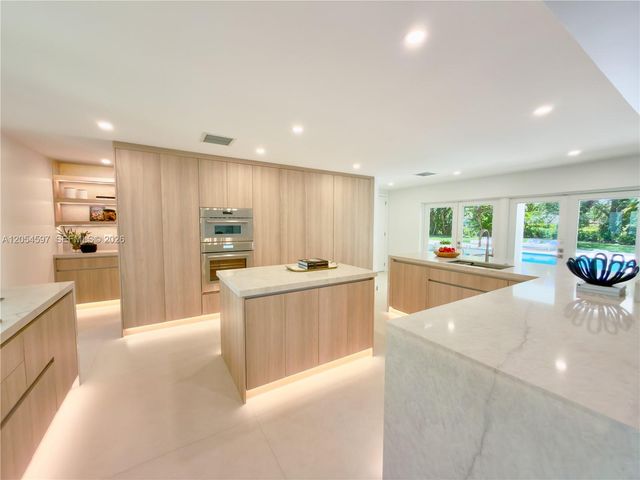 11450 SW 92nd Court, Miami, FL 33176