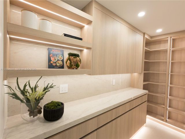 11450 SW 92nd Court, Miami, FL 33176