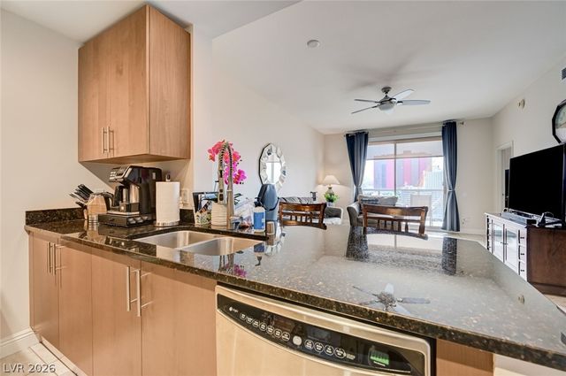 200 West Sahara Avenue 1703, Las Vegas, NV 89102