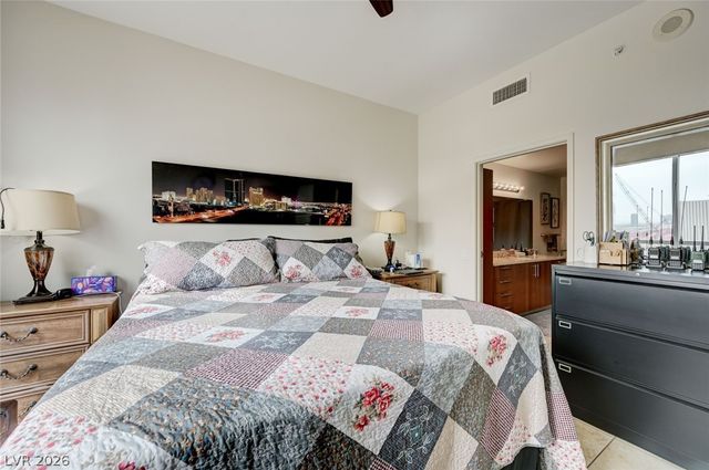 200 West Sahara Avenue 1703, Las Vegas, NV 89102