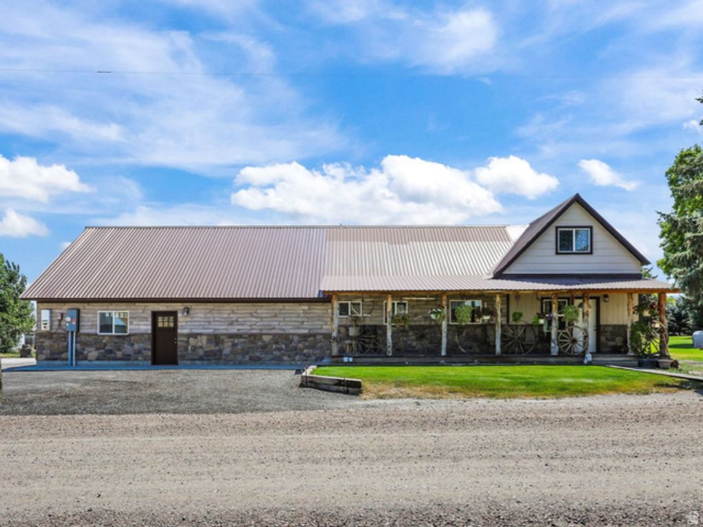 6995 W 2200 S, Weston, ID 83286