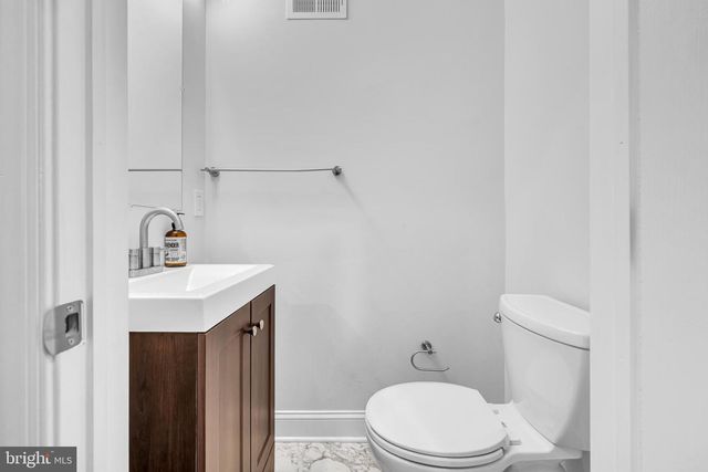 2028 E PRESTON ST, Baltimore, MD 21213