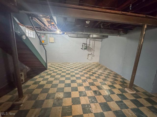 439 Catalina Avenue, Youngstown, OH 44504