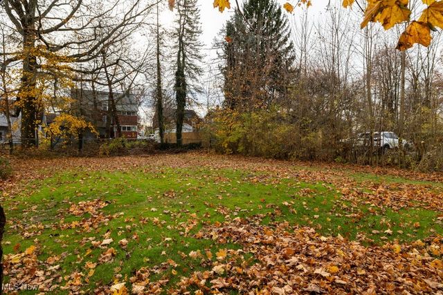 439 Catalina Avenue, Youngstown, OH 44504