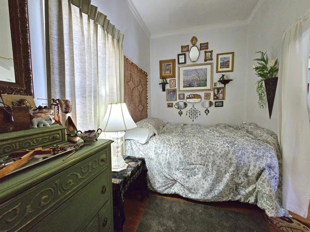 628 3rd Avenue S, Clinton, IA 52732