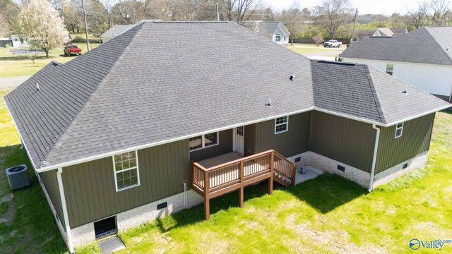 117 Creekside Drive, Albertville, AL 35950