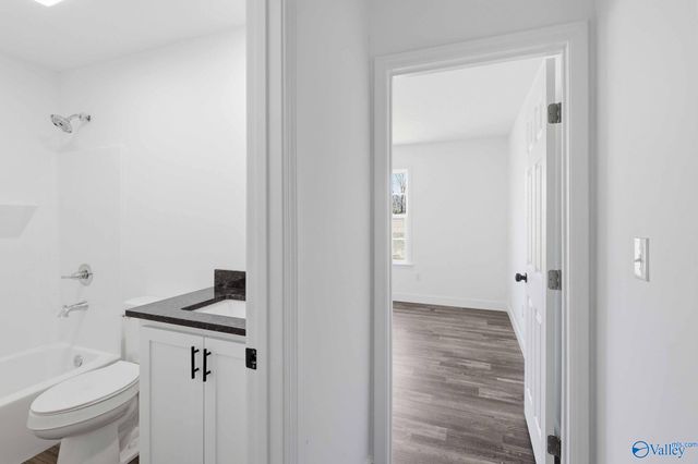 117 Creekside Drive, Albertville, AL 35950