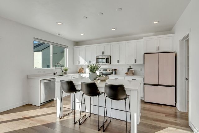 975 W 950 S, American Fork, UT 84003