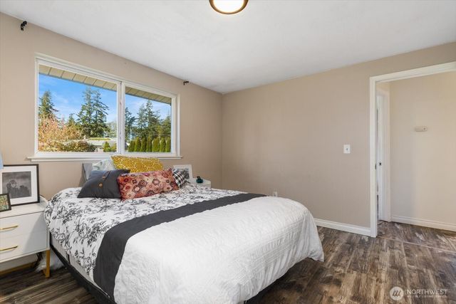 790 NW Dory Drive, Oak Harbor, WA 98277