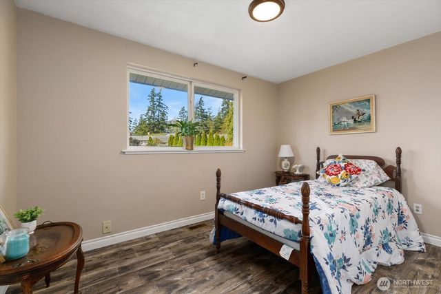 790 NW Dory Drive, Oak Harbor, WA 98277