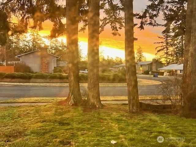 790 NW Dory Drive, Oak Harbor, WA 98277