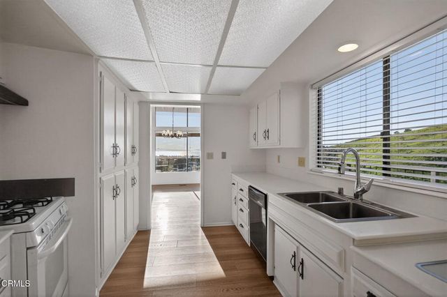 4149 Foothill Road, Ventura, CA 93003