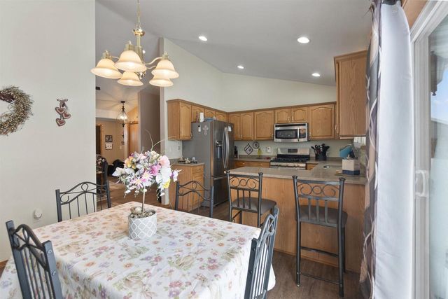 195 YACOUB LANE, Fond Du Lac, WI 54935