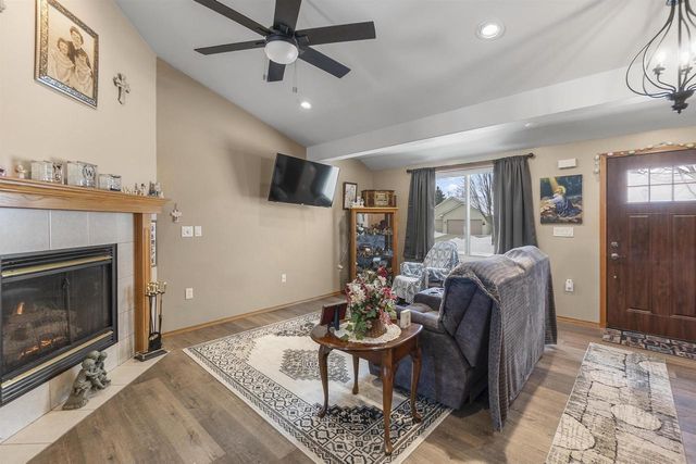 195 YACOUB LANE, Fond Du Lac, WI 54935