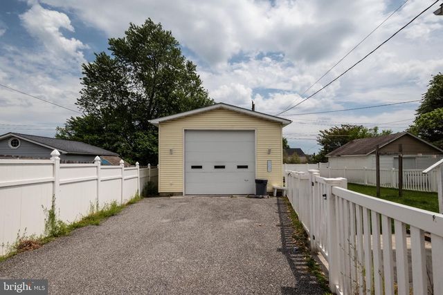 119 LESLIE AVE, Baltimore, MD 21236