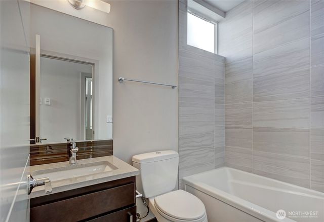 2608 23rd Avenue W, Seattle, WA 98199
