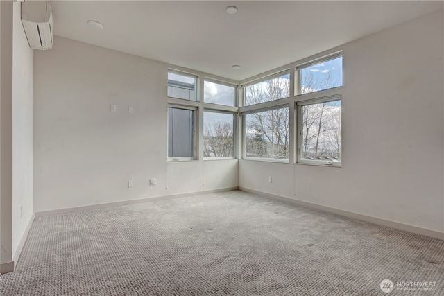 2608 23rd Avenue W, Seattle, WA 98199