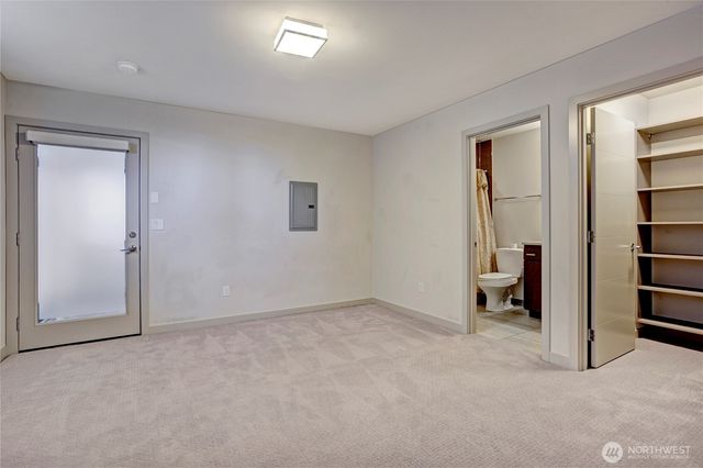2608 23rd Avenue W, Seattle, WA 98199