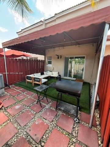 12617 NW 11 lane 12617, Miami, FL 33182