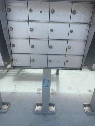 12617 NW 11 lane 12617, Miami, FL 33182