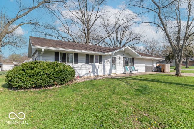 1204 Dusty Trail, Greenwood, IN 46142