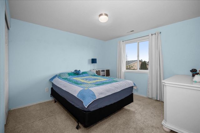 430 S Dovetail Ct, Airway Heights, WA 99001