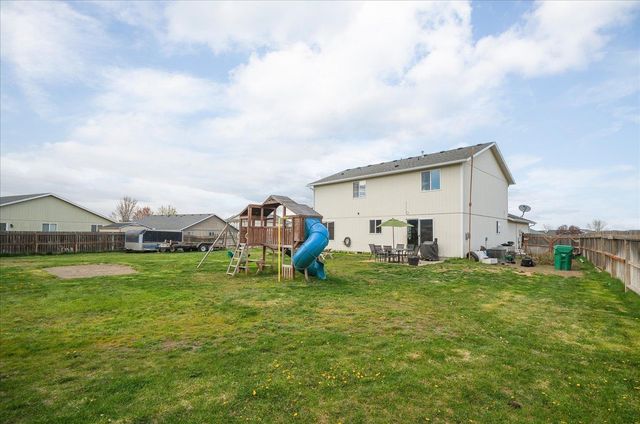 430 S Dovetail Ct, Airway Heights, WA 99001