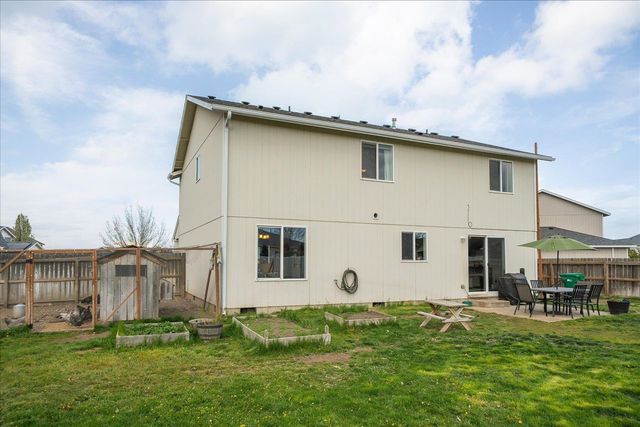 430 S Dovetail Ct, Airway Heights, WA 99001