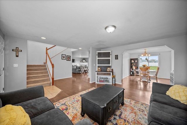 430 S Dovetail Ct, Airway Heights, WA 99001