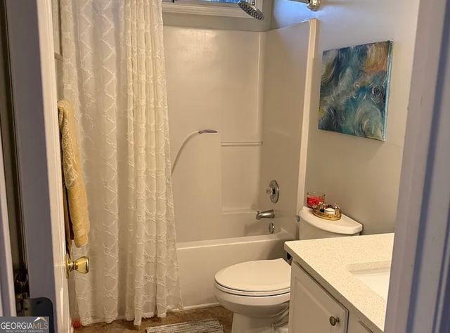 7002 Estates Court, Loganville, GA 30052