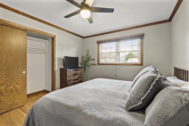 120 Walmar Drive, Sun Prairie, WI 53590