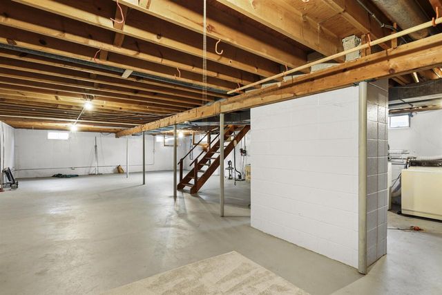 120 Walmar Drive, Sun Prairie, WI 53590