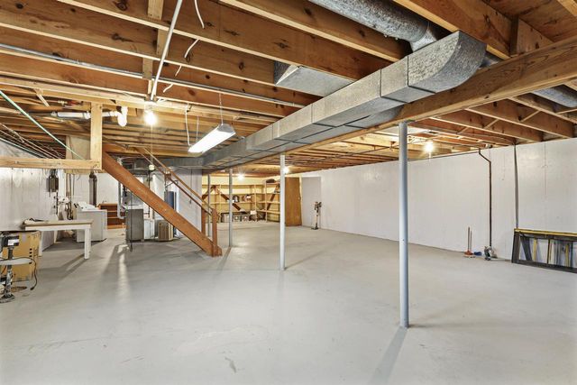 120 Walmar Drive, Sun Prairie, WI 53590