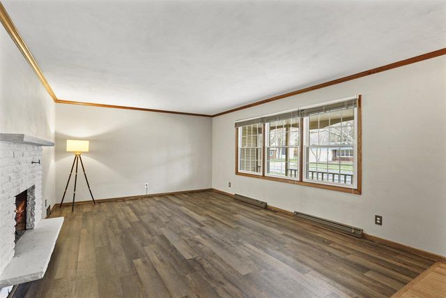 120 Walmar Drive, Sun Prairie, WI 53590