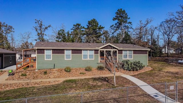 120 Mary Drive, Huntsville, TX 77320