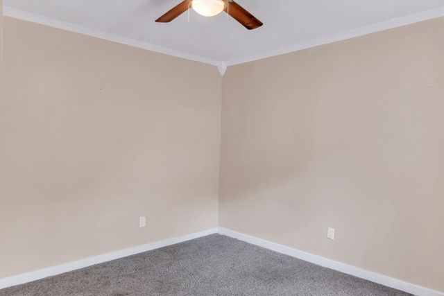 1315 E ARLINGTON Avenue, Fort Worth, TX 76104
