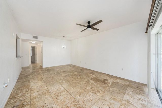 6011 SKYDALE WAY 101, Riverview, FL 33578