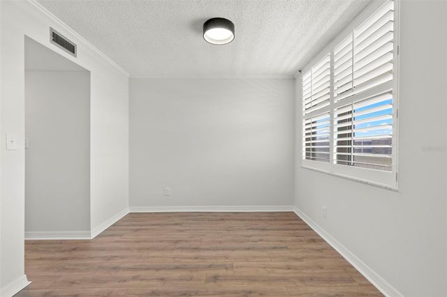 4890 BAY STREET NE 330, St Petersburg, FL 33703