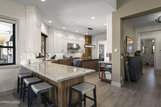 6177 N Featherstone Circle, Reno, NV 89511