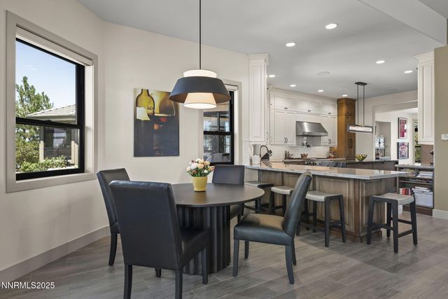 6177 N Featherstone Circle, Reno, NV 89511